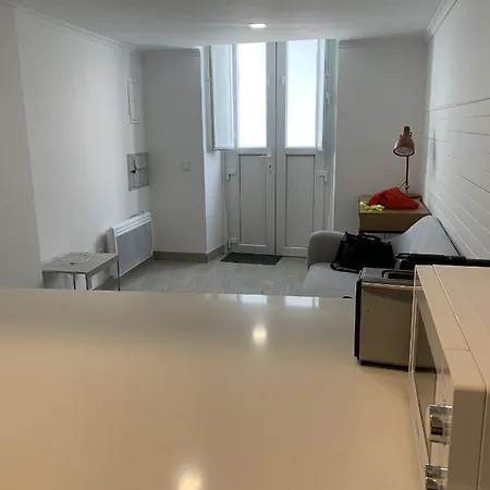 Apartment Calcada De Arroios Pleasant Flat Lisbon